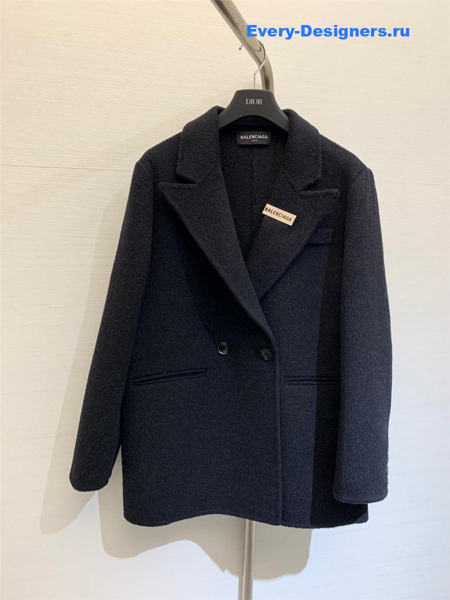 Ba1en*iaga loose wool cropped coat