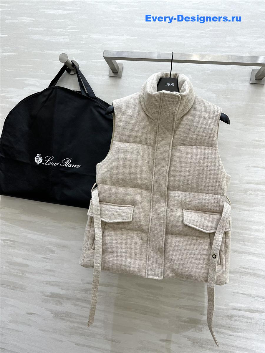 L0r0 P1ana waisted down vest
