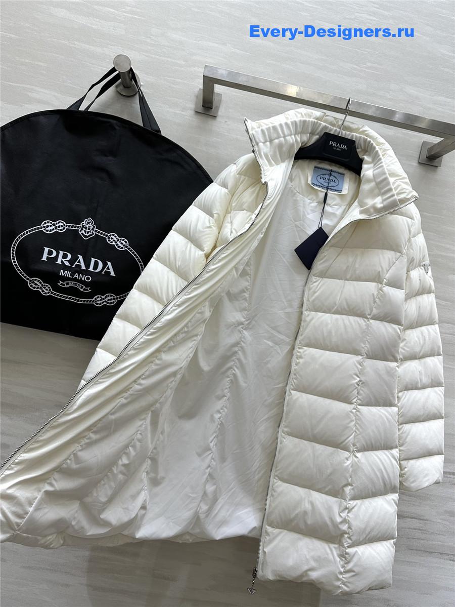Pra*a stand collar midi down jacket