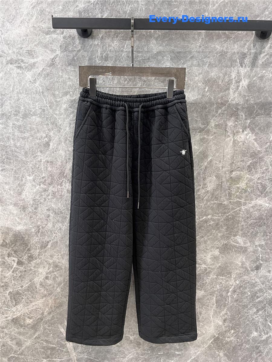 D10r quilted jacket + cuffed cotton pants set