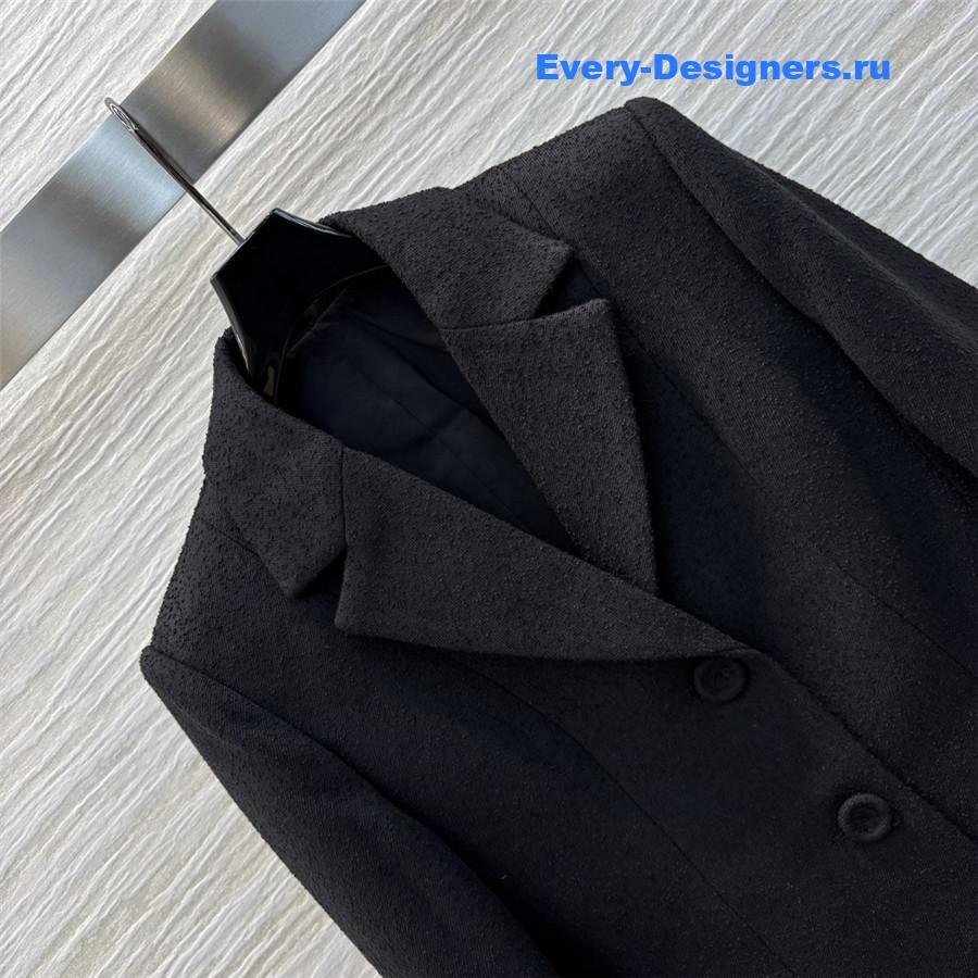 D10r waisted blazer