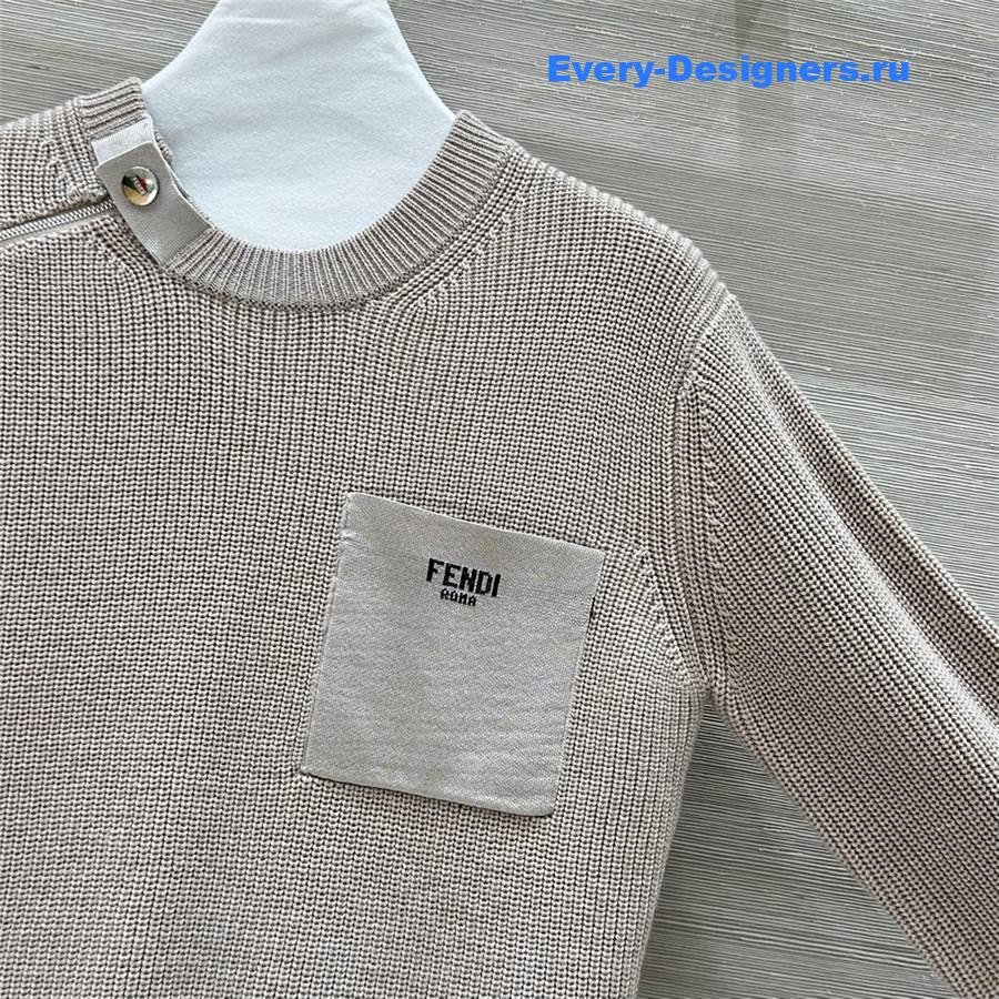 F**di waffle wool sweater beige