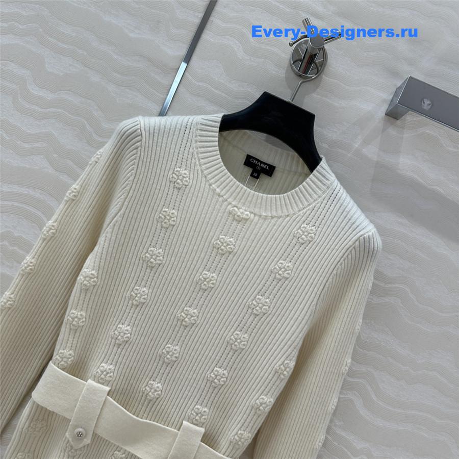 Ch**el belted jacquard rib sweater white