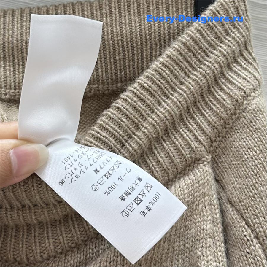 Ce1i*e crew neck top + pants set