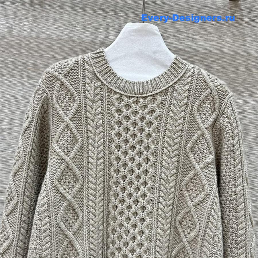 L0r0 P1ana cable cashmere sweater in grey