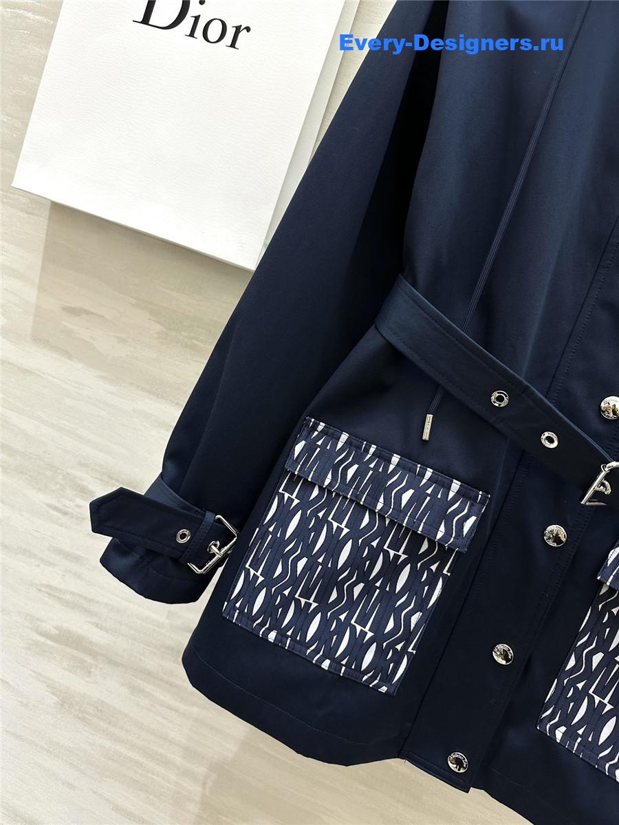 D10r hooded trench coat