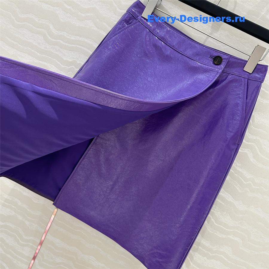M1um1u patent leather midi skirt