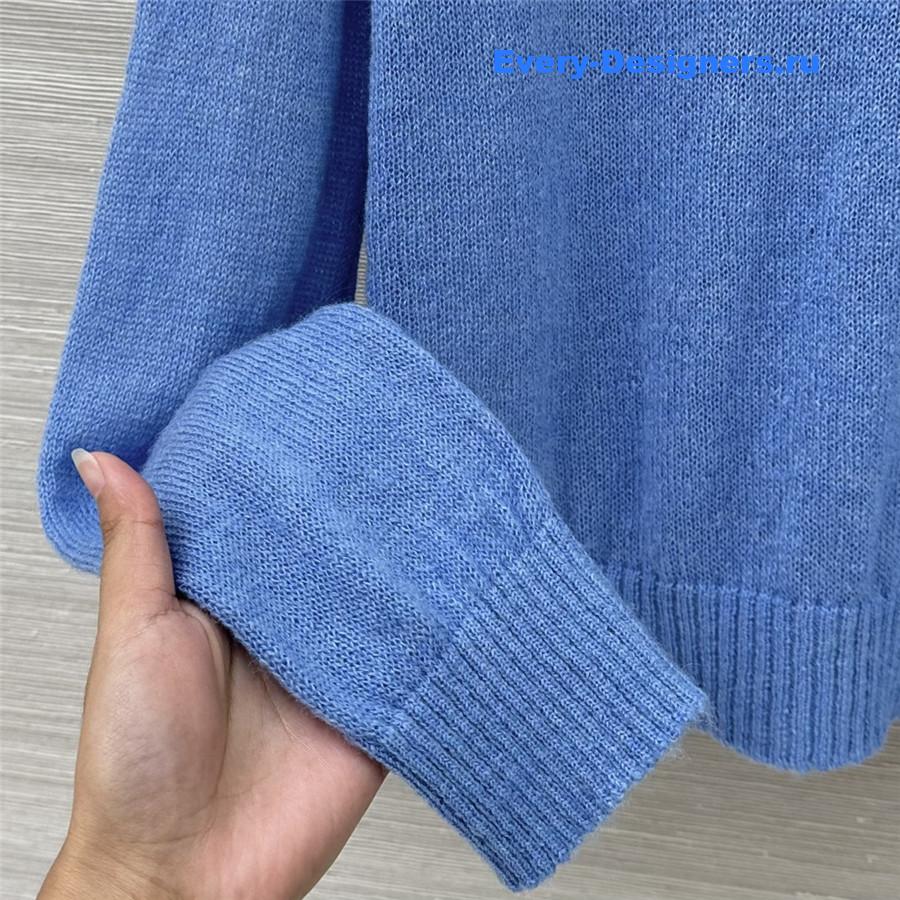 BC mohair top