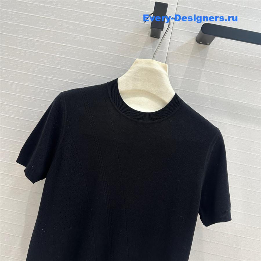 H**me5 hollow knit short-sleeved top