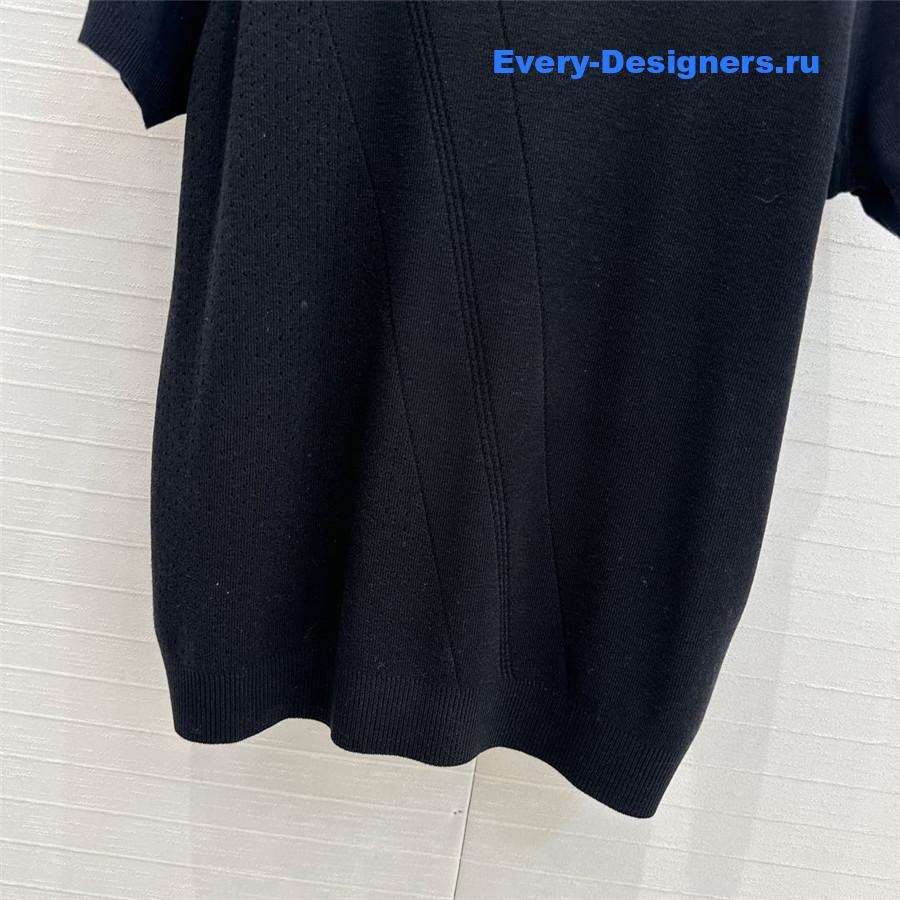 H**me5 hollow knit short-sleeved top