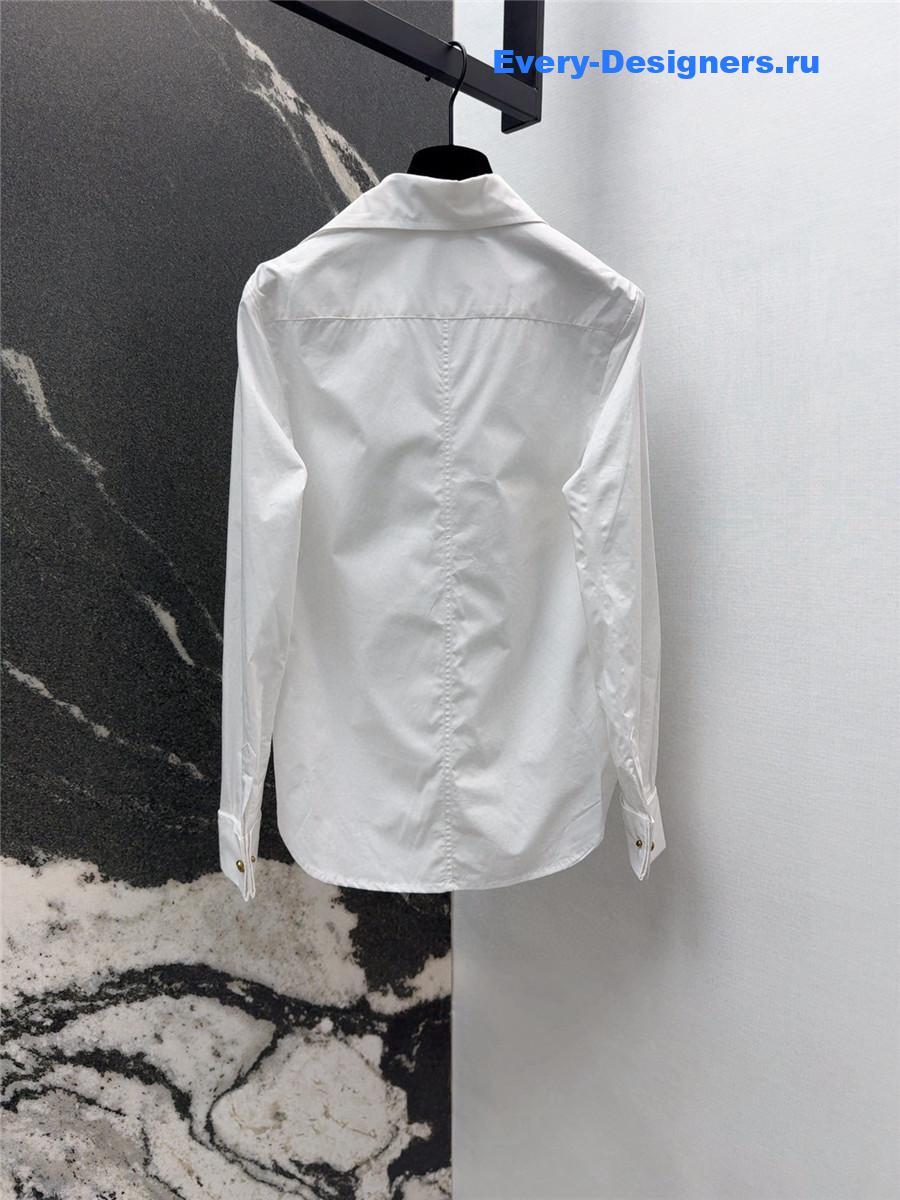 D10r white bee embroidered shirt