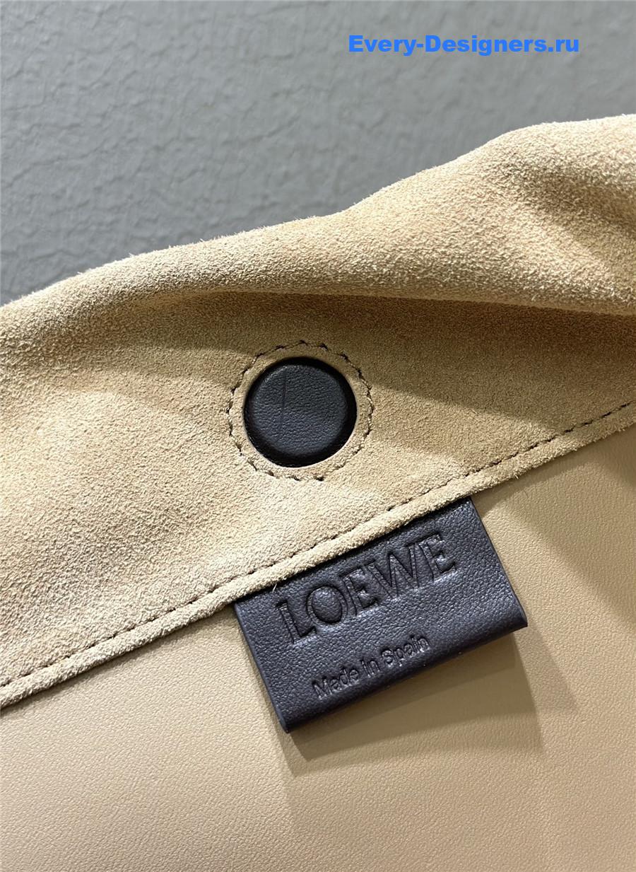 L0ew* large flamenco purse in suede calfskin