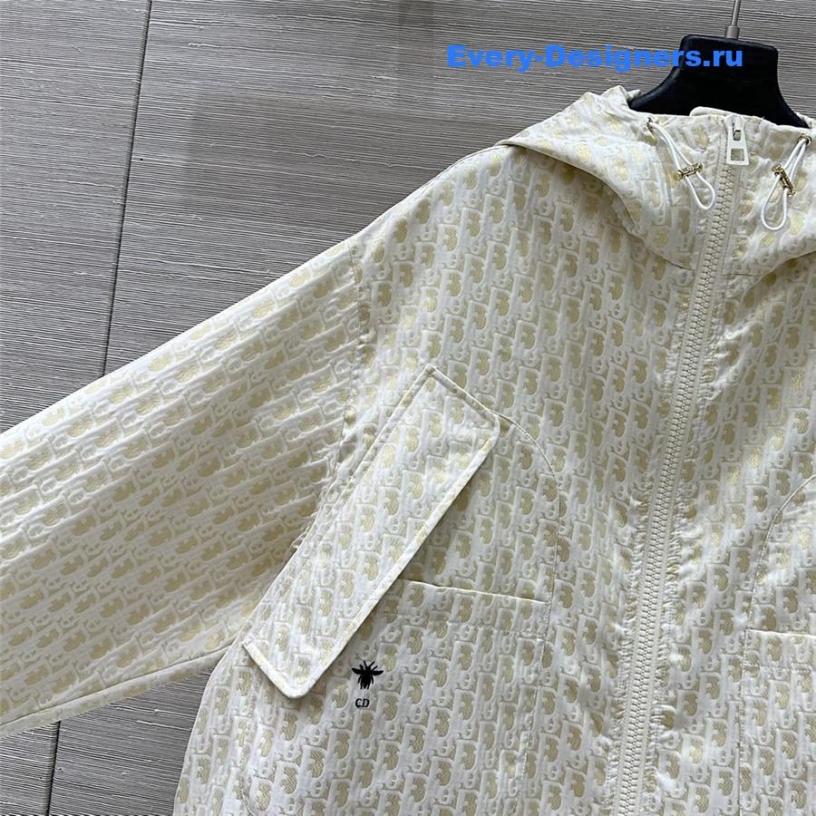 D10r oblique hooded jacket coat