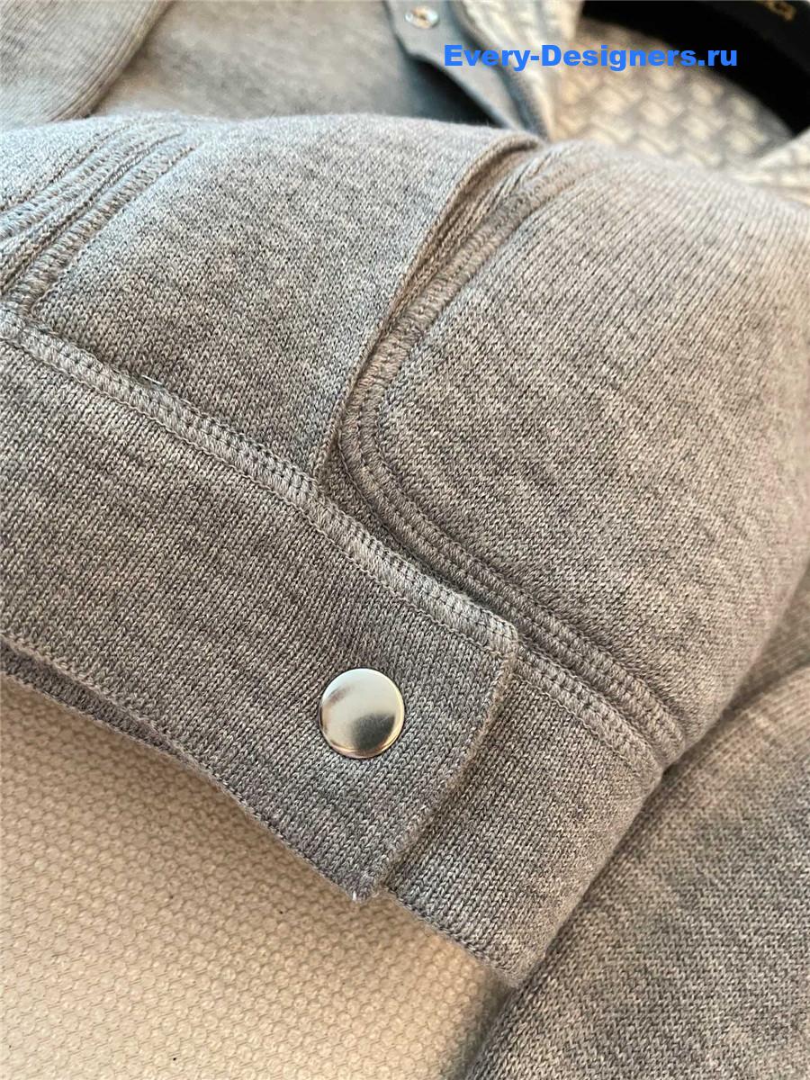 D10r oblique knitted wool zip-up jacket