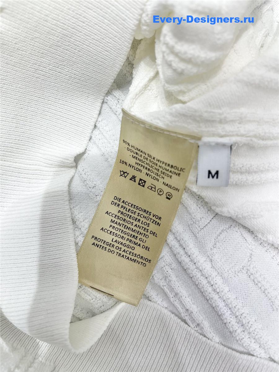 H**me5 white knitted crew neck short sleeves