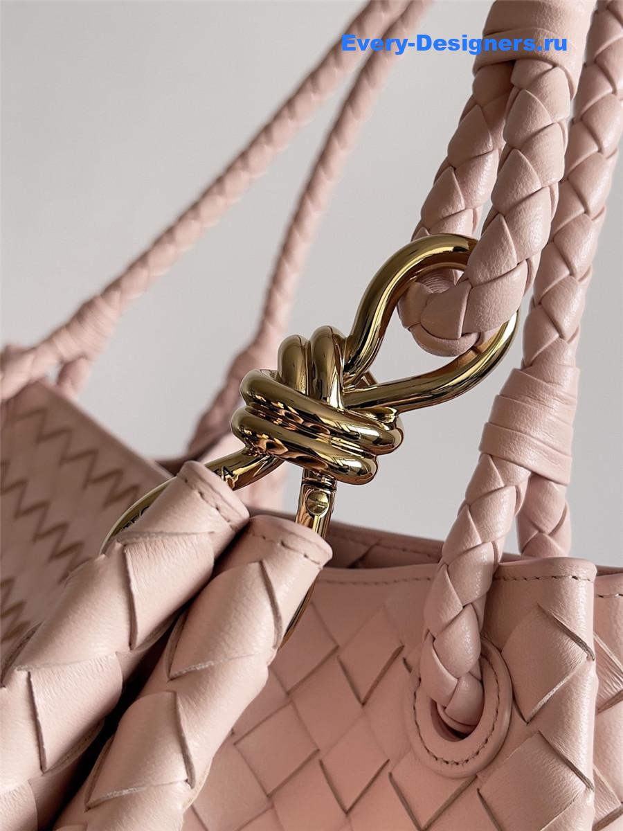 b0tt*ga Ven*ta large andiamo parachute shoulder bag