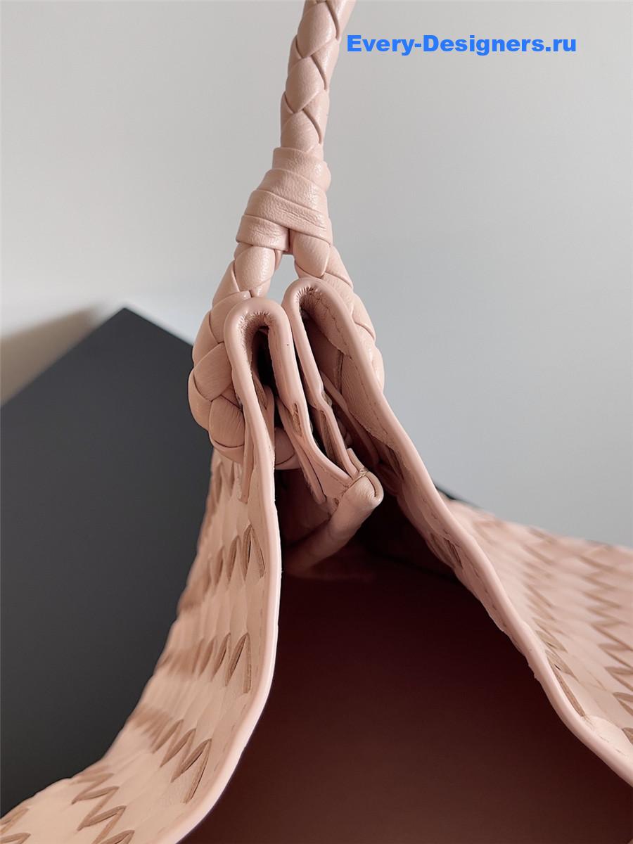b0tt*ga Ven*ta large andiamo parachute shoulder bag