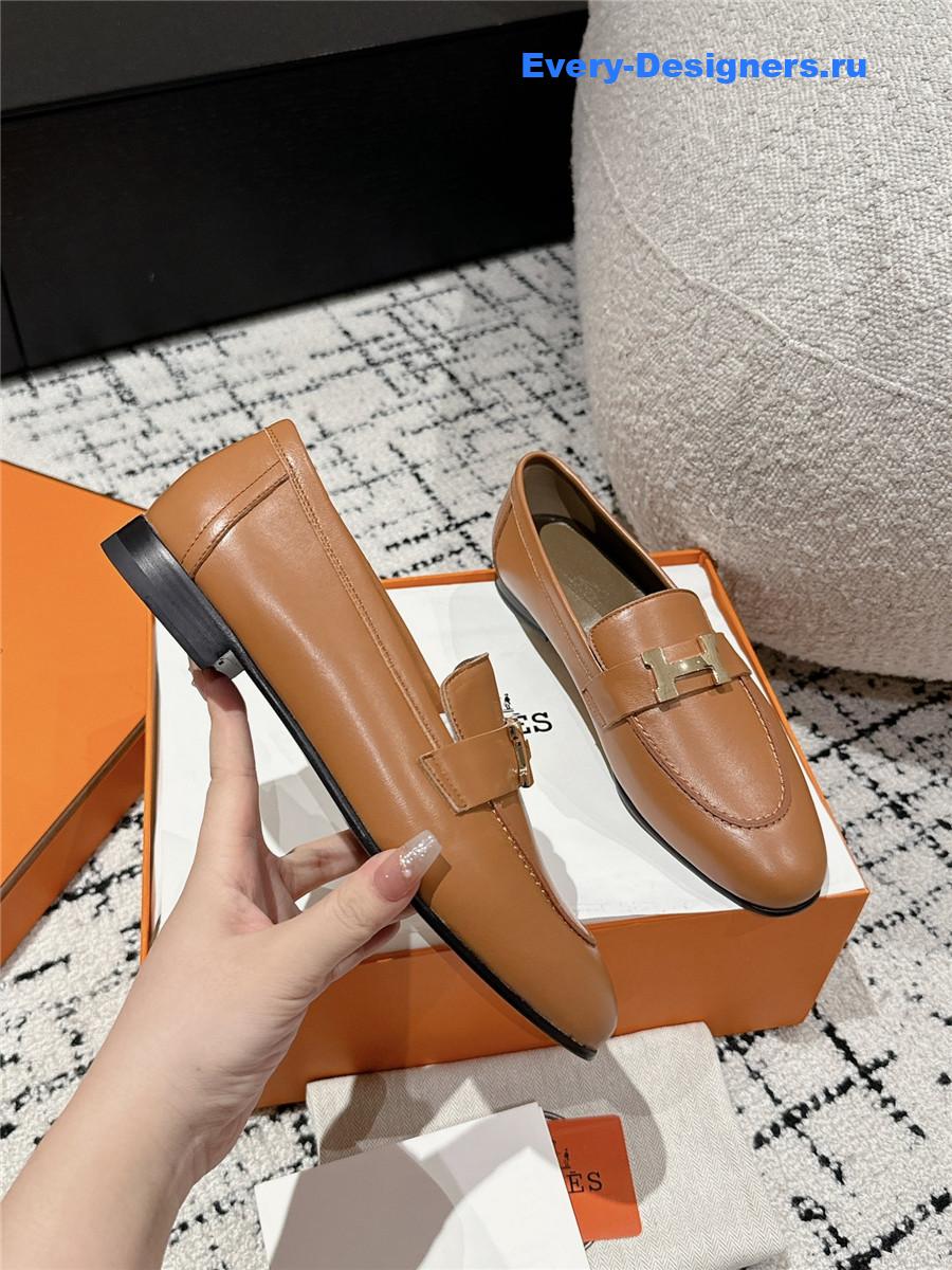 H**me5 women’s brown loafers