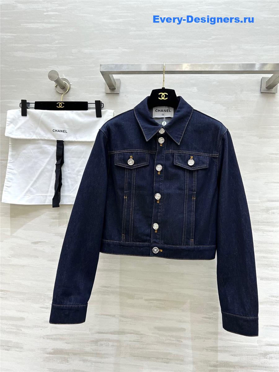 Ch**el button denim blue jacket