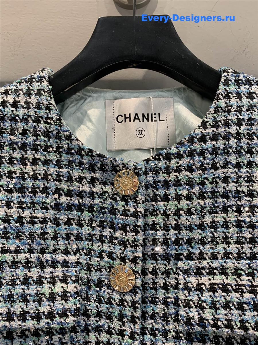 Ch**el tweed jacket with metal buttons