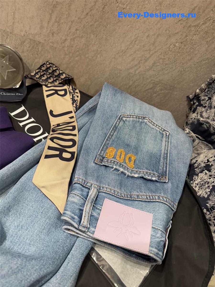 D10r relaxed high-waist jeans