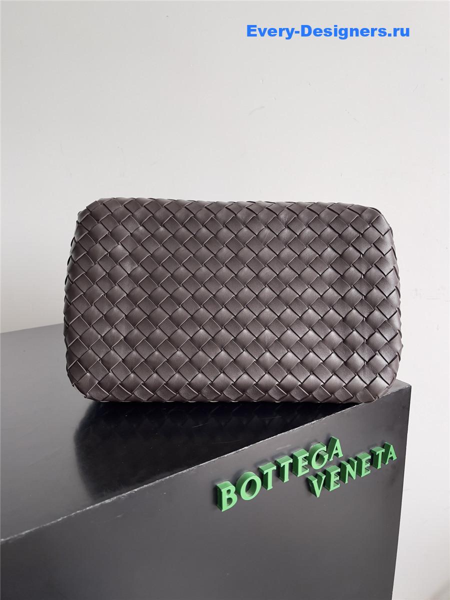 b0tt*ga Ven*ta large andiamo parachute bag brown