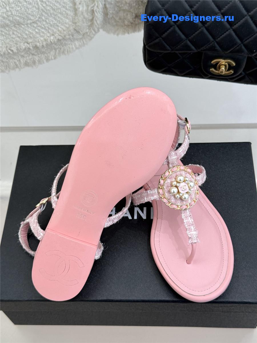 Ch**el camellia pearl pink flip flops