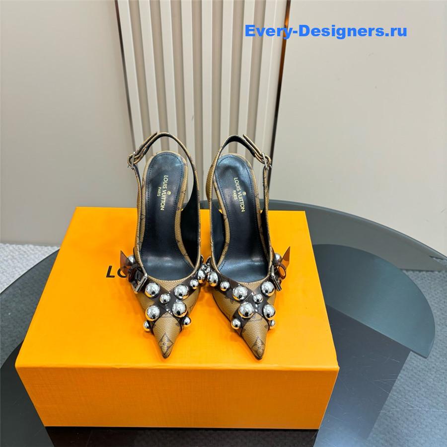 l0vis Vvtt0n monogram studded heels