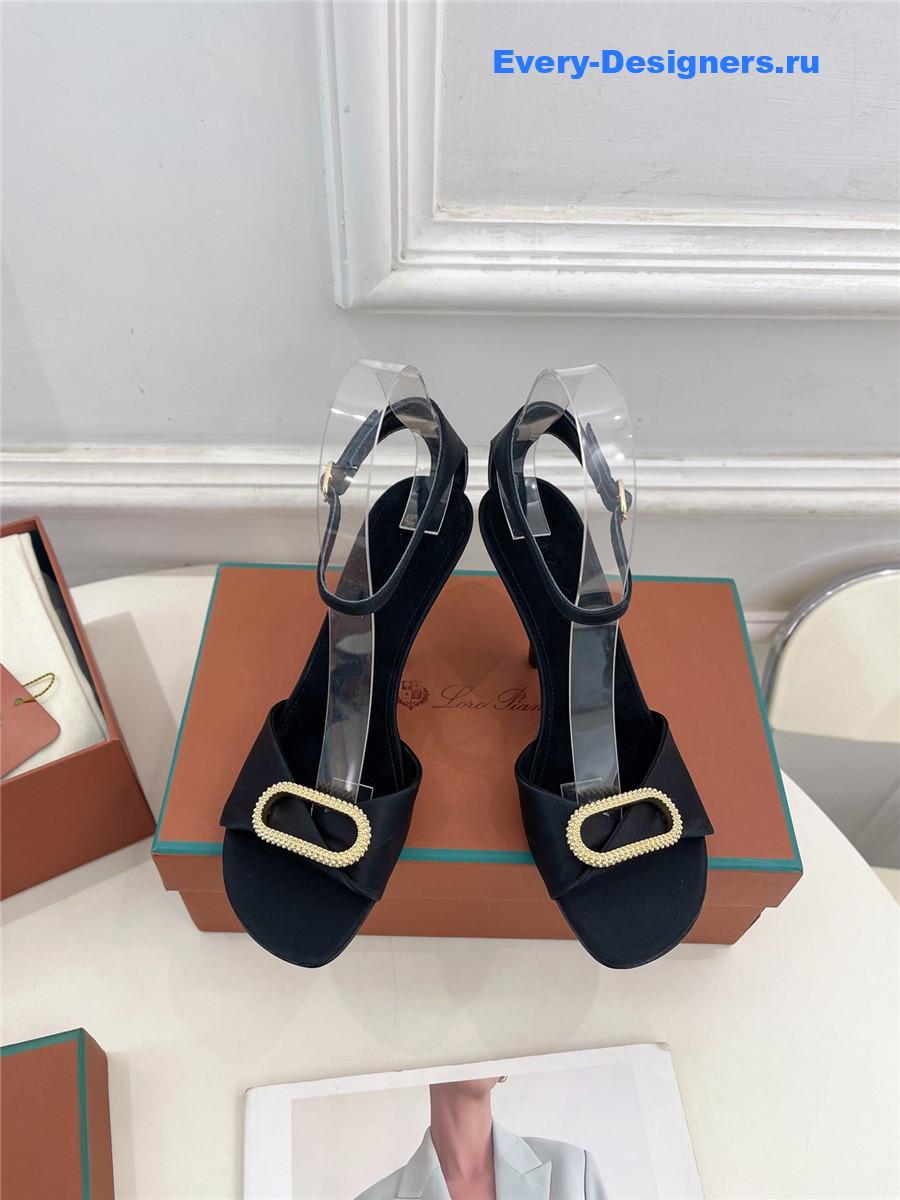 L0r0 P1ana metal buckle high heel sandals black
