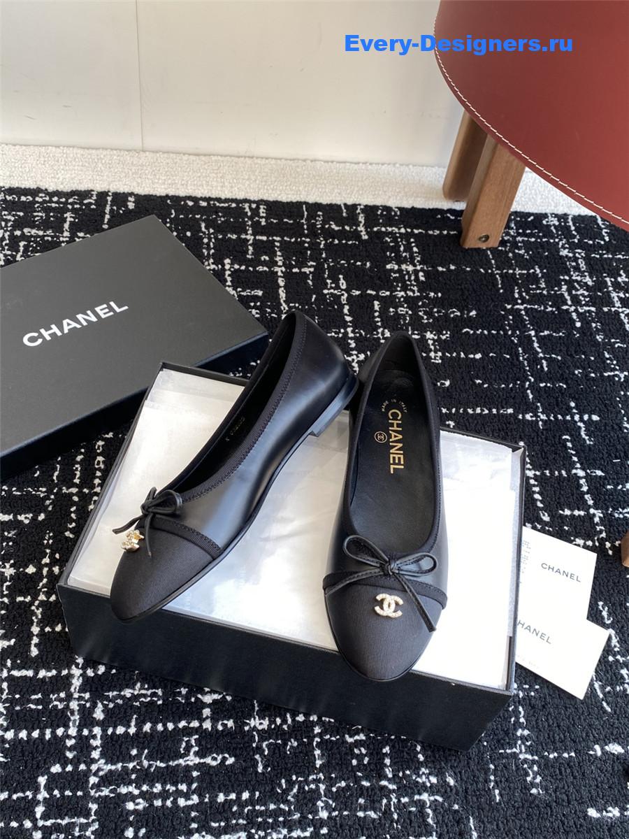 Ch**el black cc embroidered ballet flats