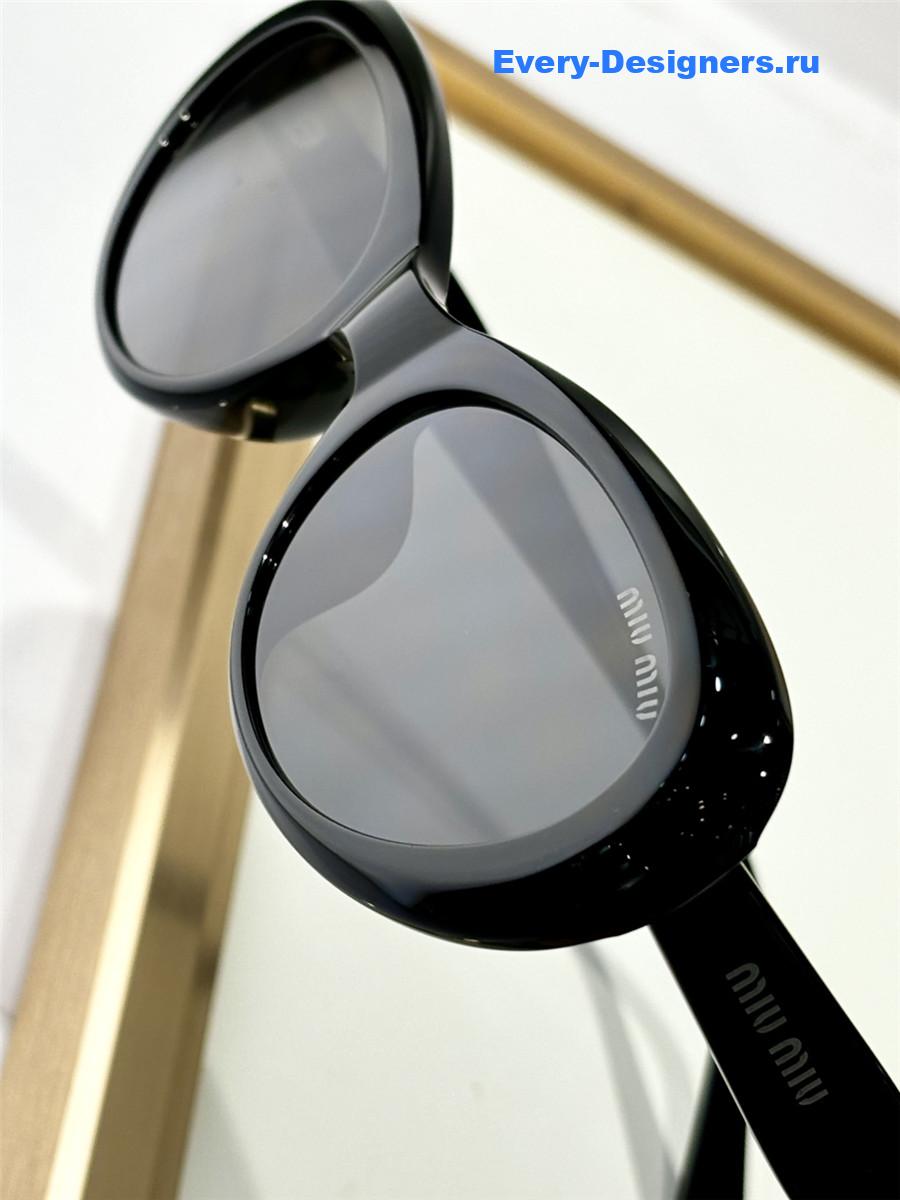 Miu Miu SMU30WS Cat Eye Sunglasses