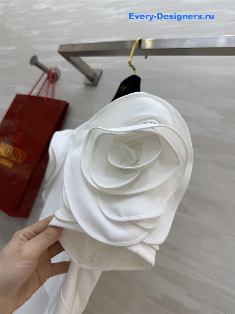 Va1e*ntin0 white floral sleeve dress