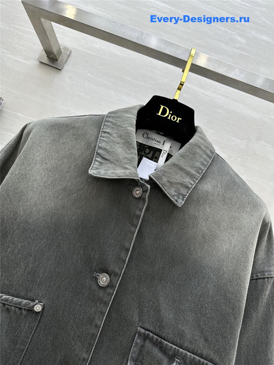 D10r grey distressed denim jacket