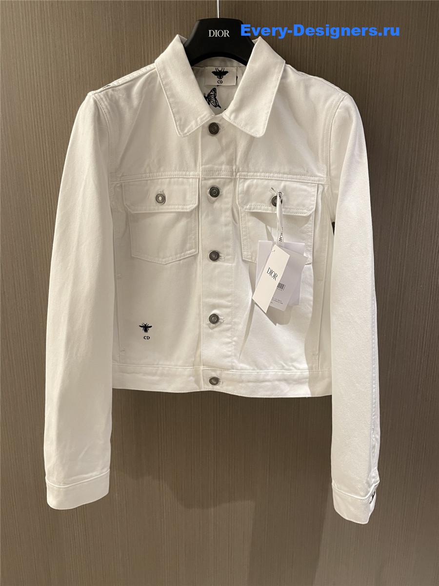 D10r cd embroidered butterfly denim jacket