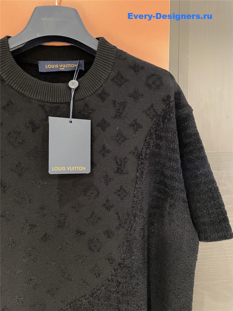 l0vis Vvtt0n black knit tee lv print short sleeve