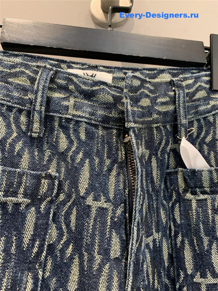 D10r emporio armani logo-jacquard jeans