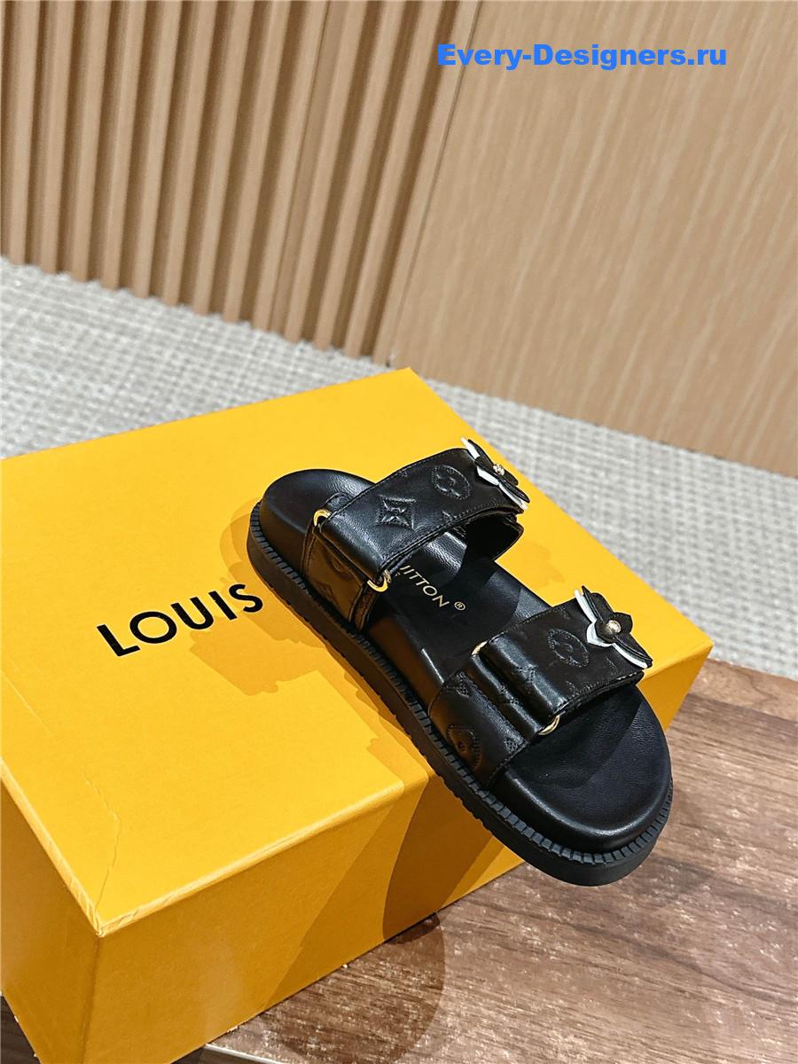 l0vis Vvtt0n lv sunset flat comfort mule in black