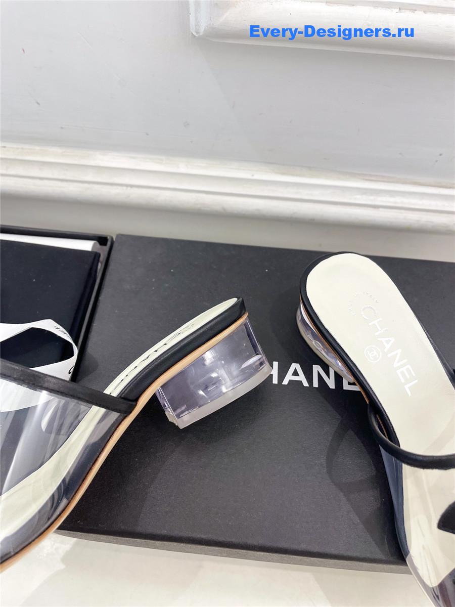 Ch**el black pvc patent leather cc slides