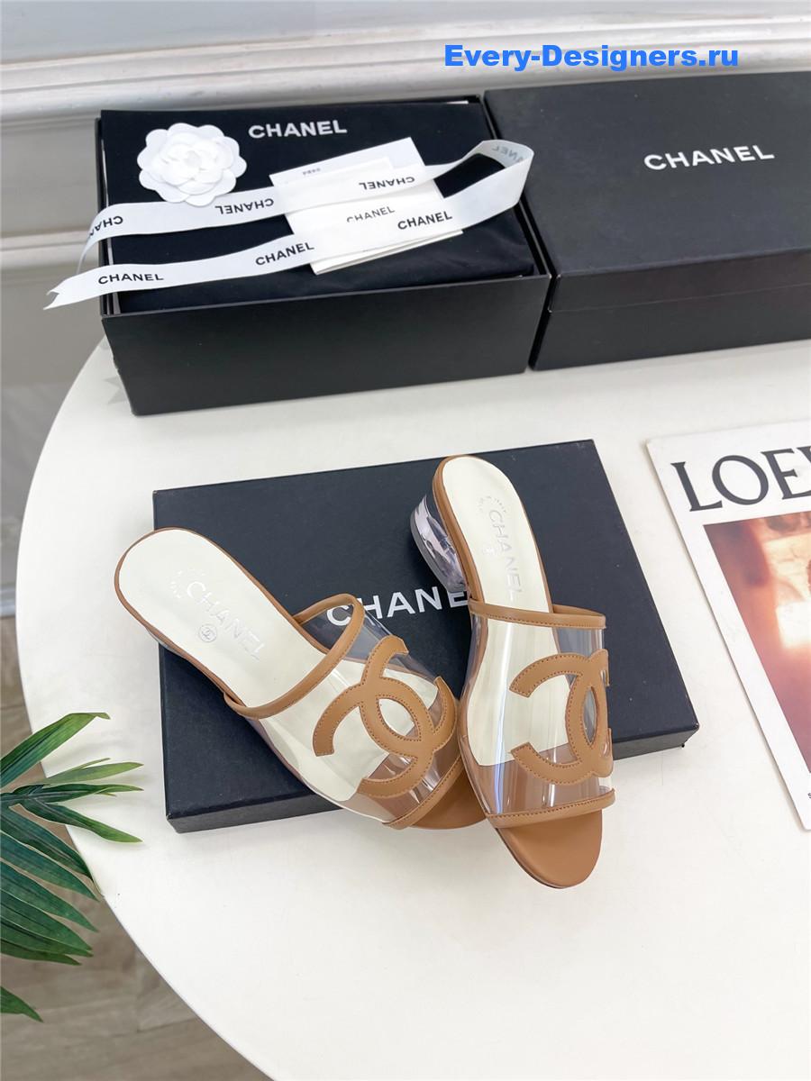 Ch**el pvc patent leather cc slides