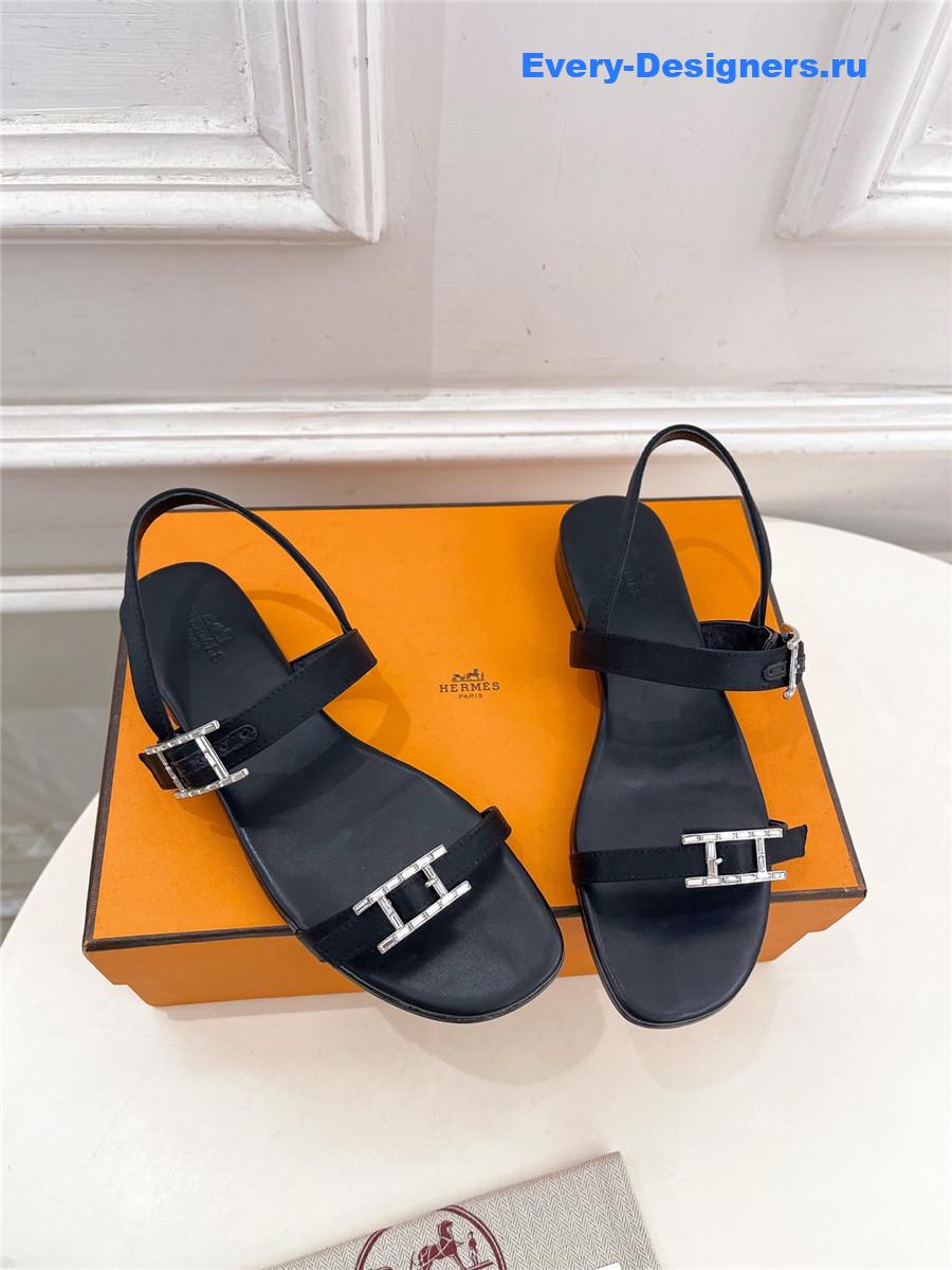 H**me5 crystal strap sandals black