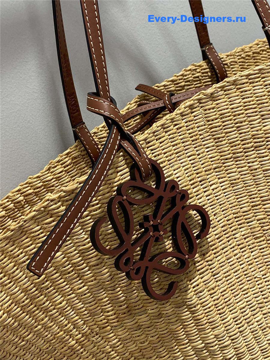 L0ew* brown raffia shell bag
