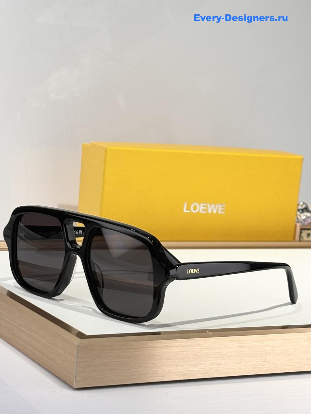 L0ew* 40161u aviator sunglasses