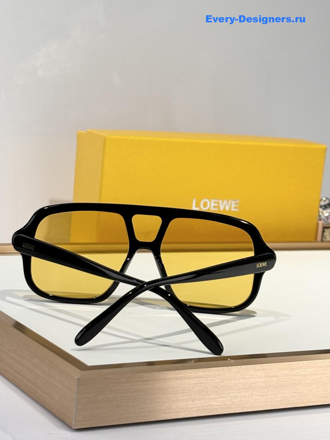 L0ew* 40161u aviator sunglasses