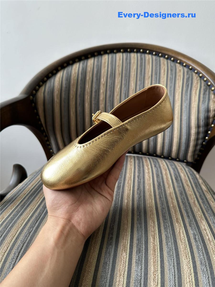 Alaïa Gold Metallic Ballet Flats
