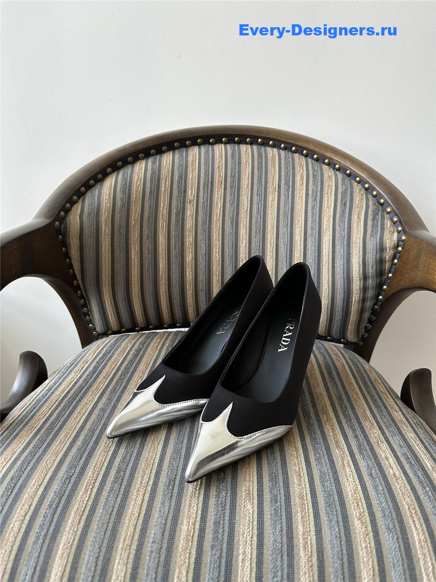Pra*a black pointed toe pumps