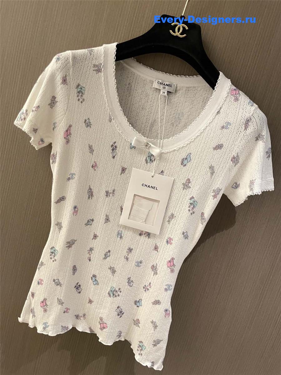 Ch**el floral u-neck top