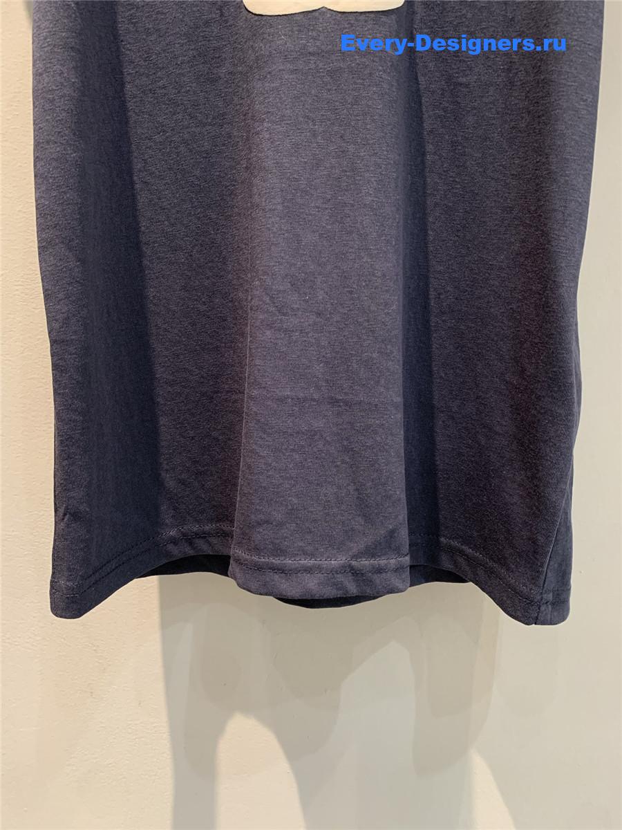 Ch**el navy sleeveless vest