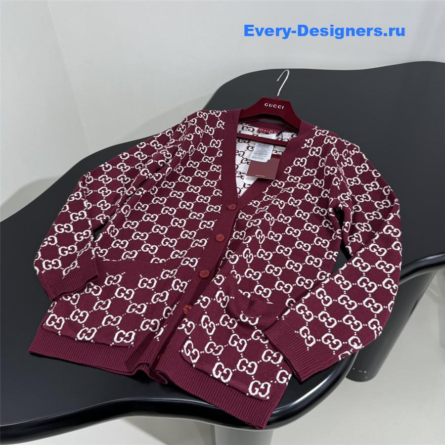 Gvc*1 gg reversible cardigan