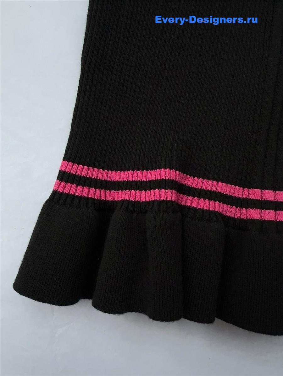 Ch**el embroidered knit vest top