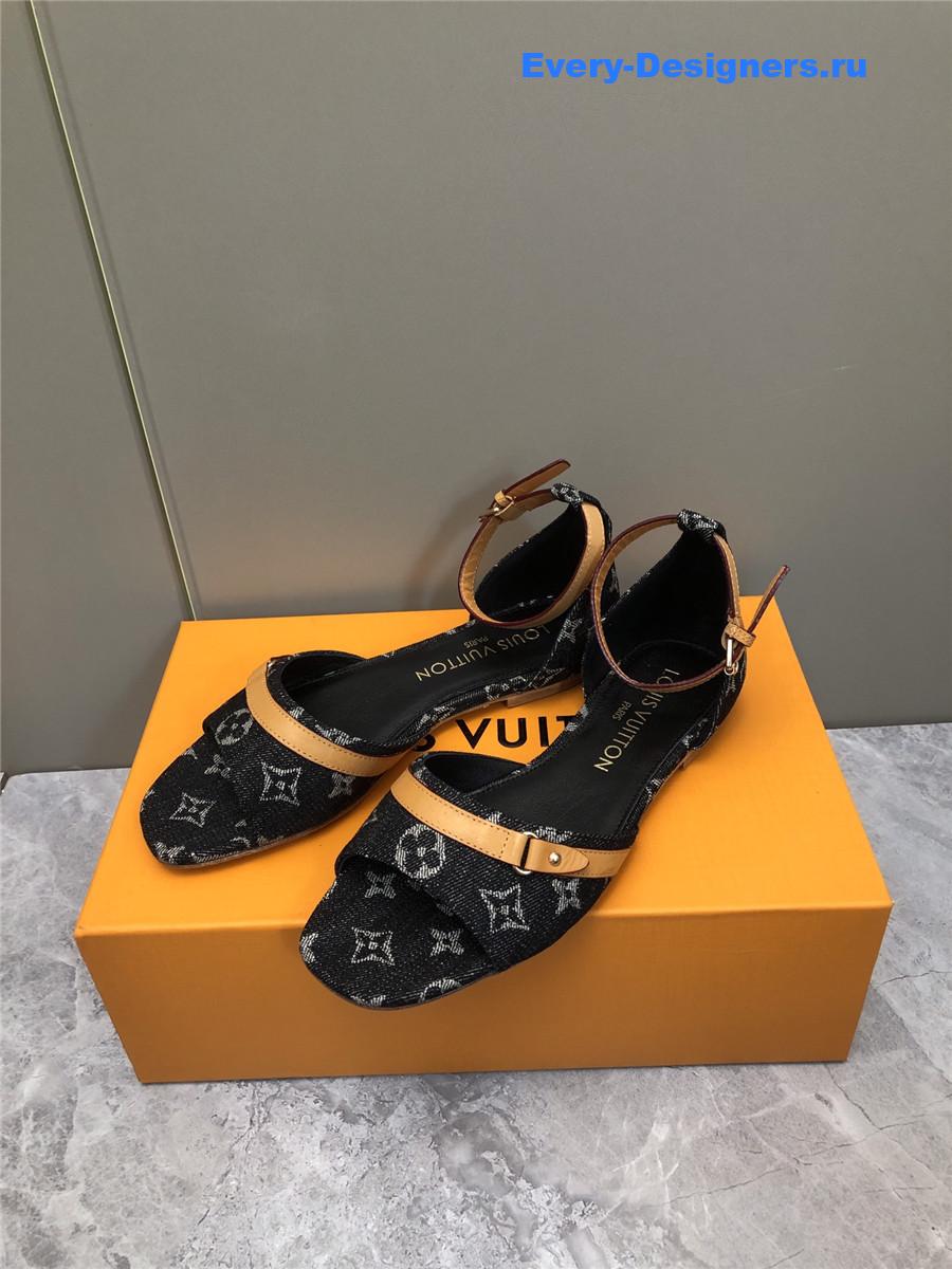 l0vis Vvtt0n black helios sandals